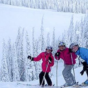 Fun snow activities at Stonebridge Big White Ski Resort